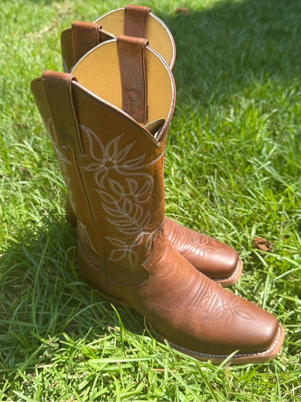 Justin Brown Leather Western Cowboy Boots - Picture 3 of 6